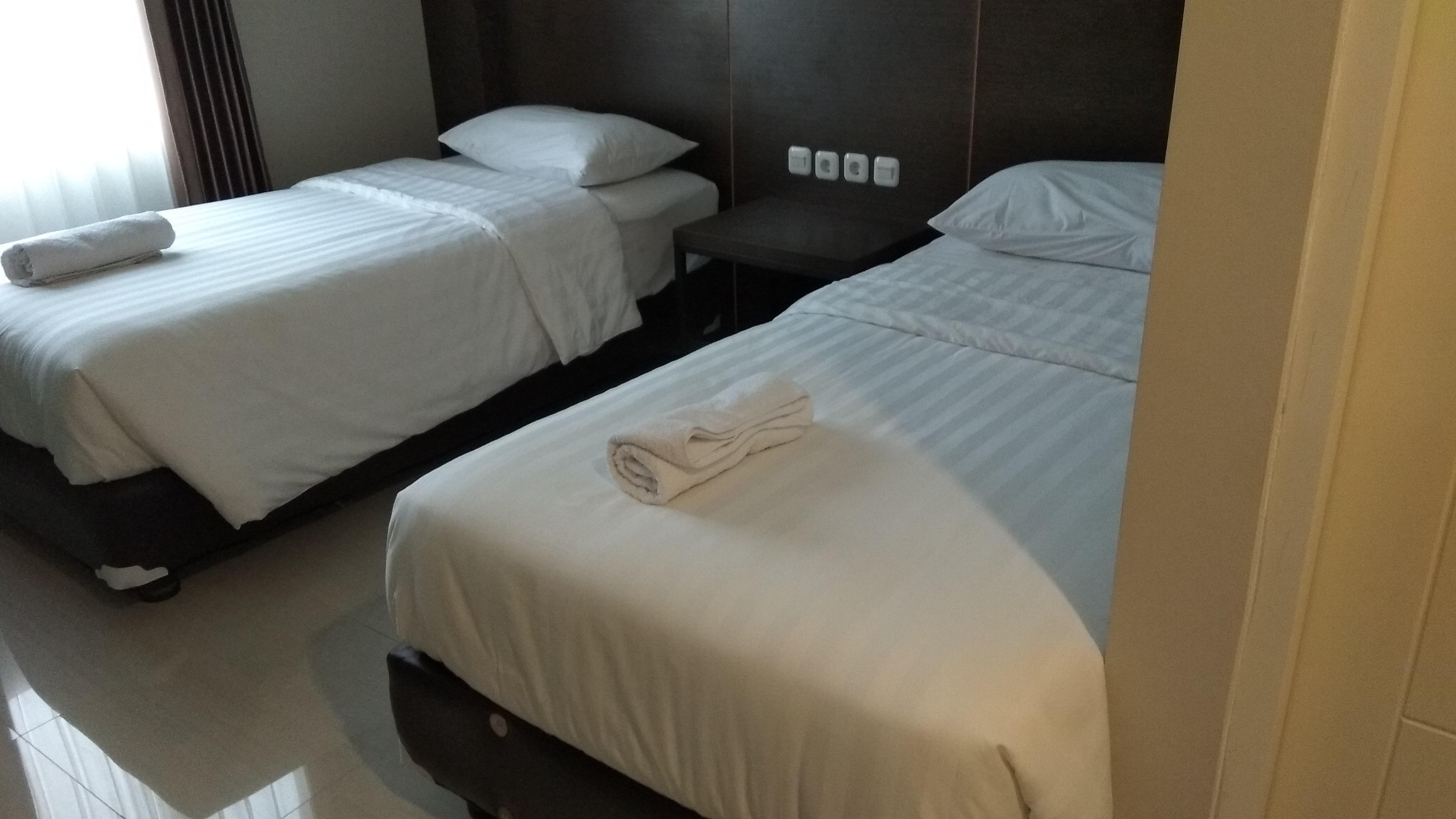 OYO 1006 Azzahra Guest House Syariah Ambon Exterior foto